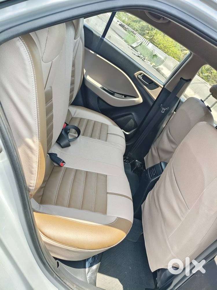 Hyundai I20 Sportz 1.2 Bs-iv, 2017, Petrol