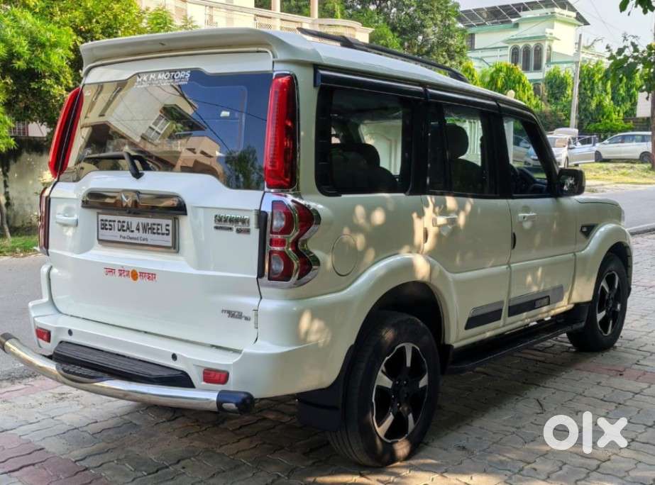 Mahindra Scorpio Classic 2.2 S 11 Mt 7 Str, 2023, Diesel