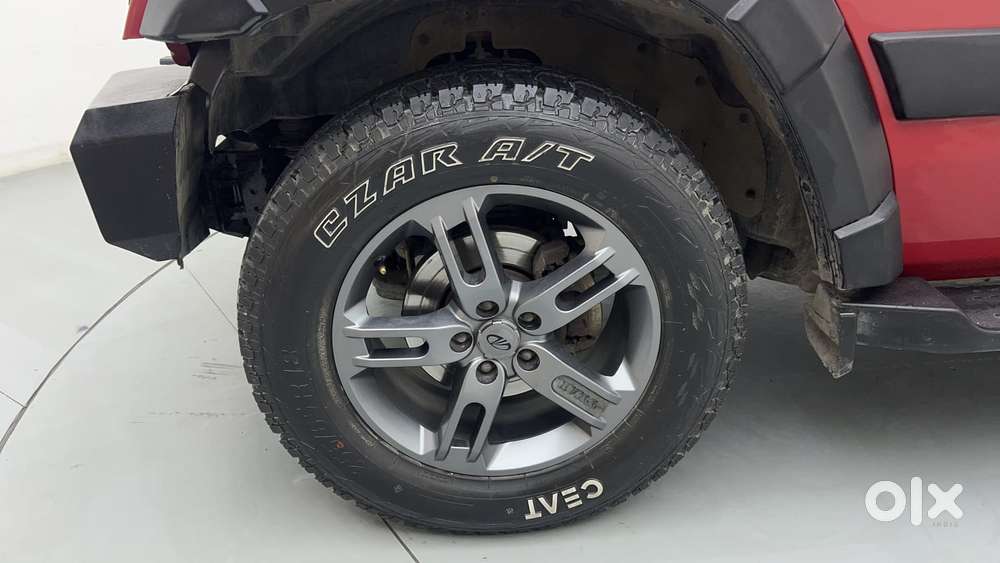 Mahindra Thar 2.2 Lx Convertible Diesel At 4 Str, 2022, Diesel