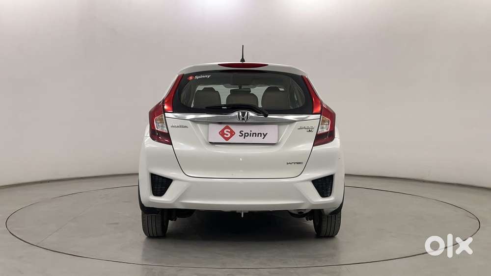 Honda Jazz [2020-2023] 1.2 V I-vtec Mt, 2016, Petrol