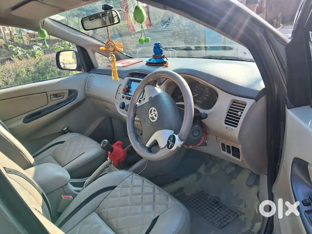 Toyota Innova G4 2014 Diesel 3rd Owner