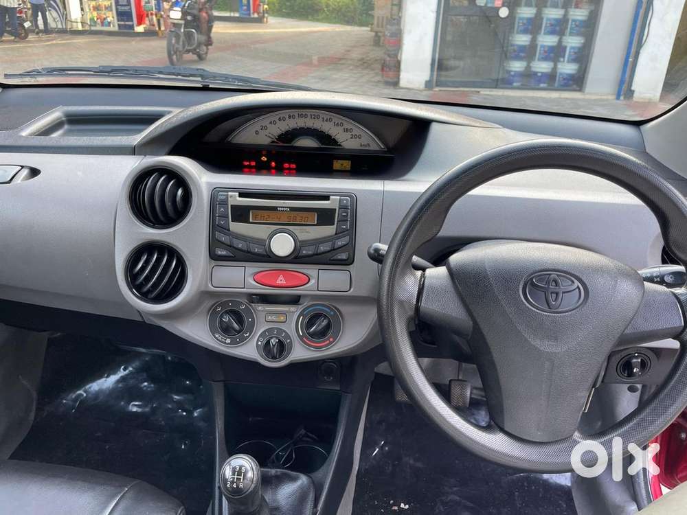 Toyota Etios Petrol Manual 2011