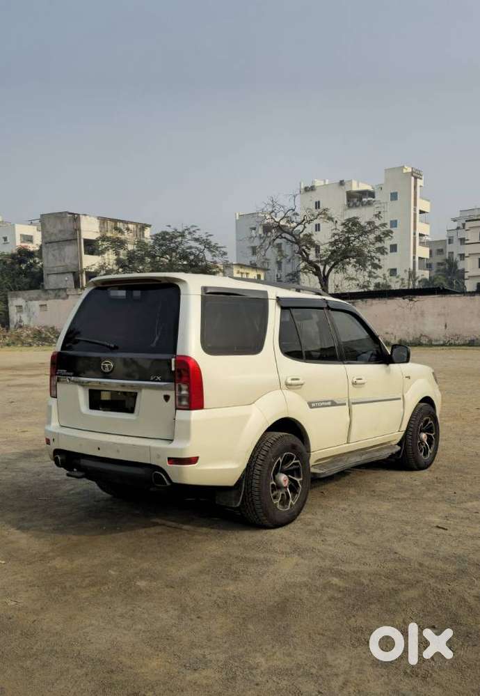 Tata Safari Storme Vx, 2017, Diesel