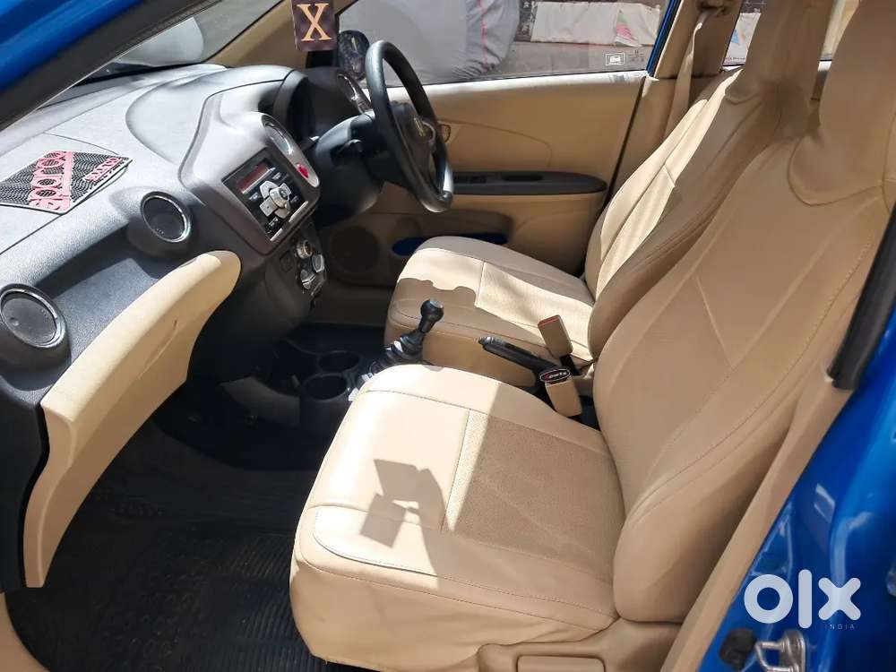 My Own Car Honda Brio Smt Fully Loaded Less Driven Petrol Ka 05 Car