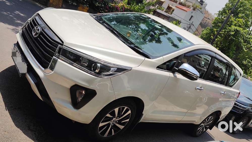 Toyota Innova Crysta [2020-ongoing] 2.4 Zx 7 Str, 2022, Diesel