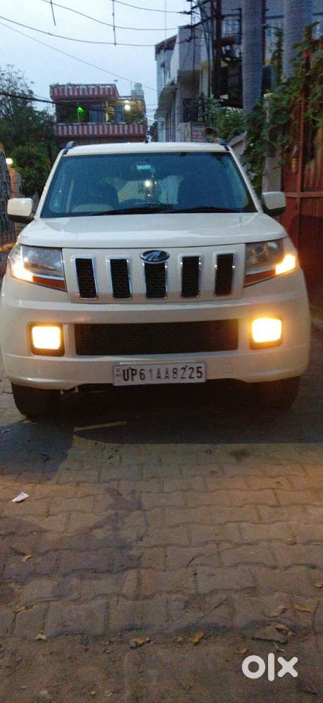 Mahindra Tuv 300 2016 Diesel 97226 Km Driven
