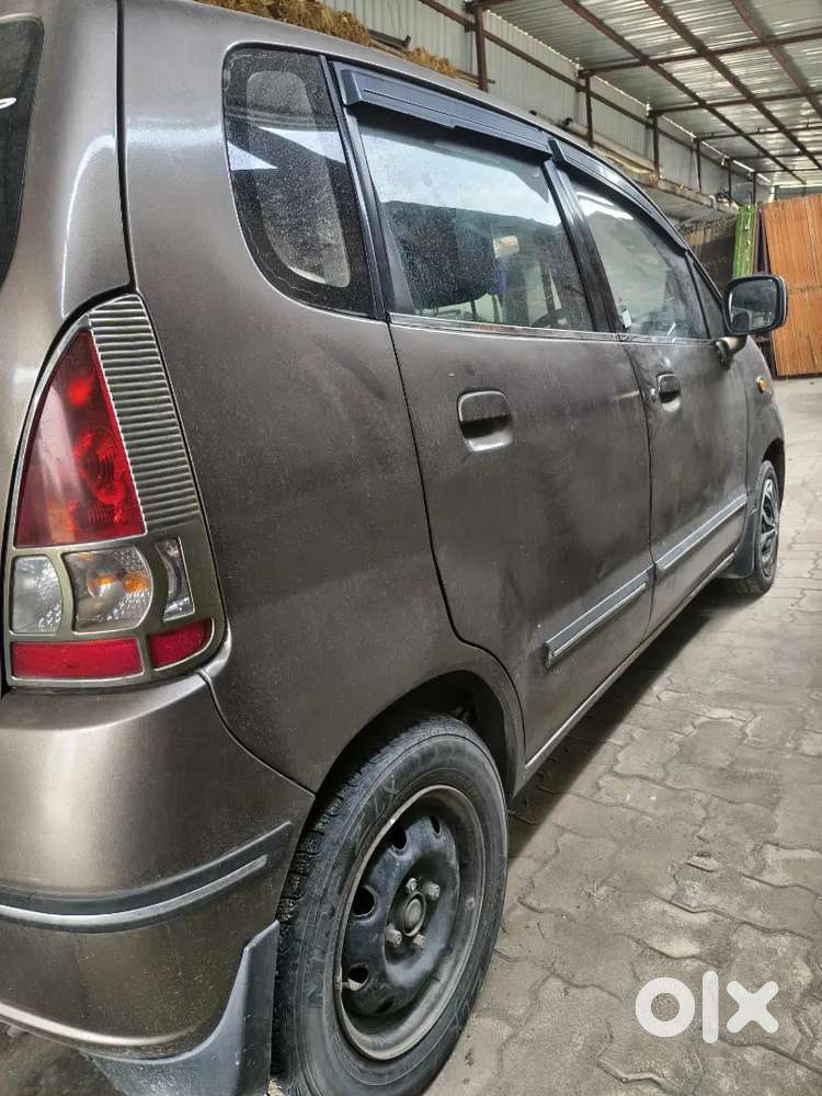 Well Maintained / Recently Full Body Painted ( Original Colour)
