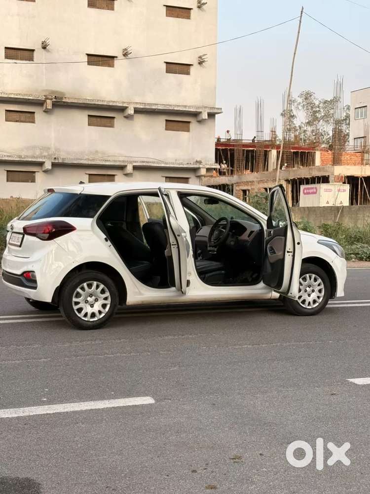 Hyundai Elite I20 [ ] 1.4 Magna Executive Crdi, 2019, Diesel