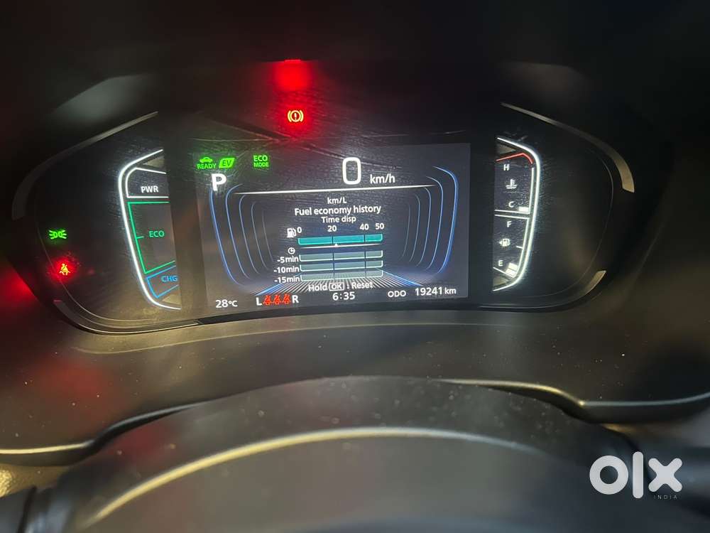 Toyota Urban Cruiser Hyryder V Neodrive Aero Edition, 2025, Petrol