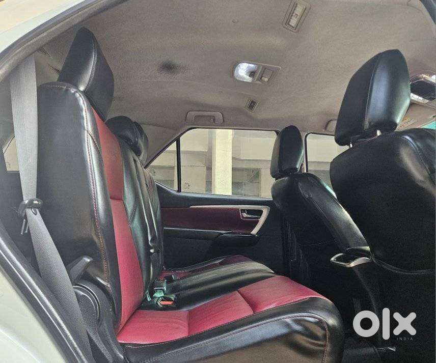 Toyota Fortuner Legender 4x2 At 2.8, 2017, Diesel