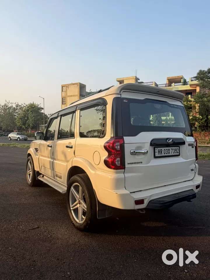 Mahindra Scorpio S5 Plus, 2018, Diesel