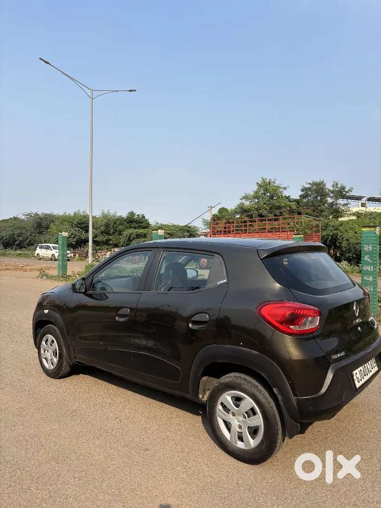 Female Used Wel Maintained Car