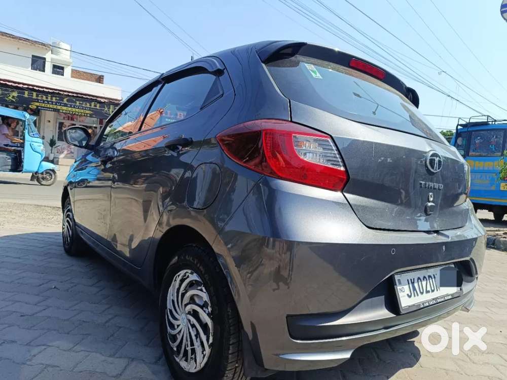 Tata Tiago Xe, 2024, Petrol