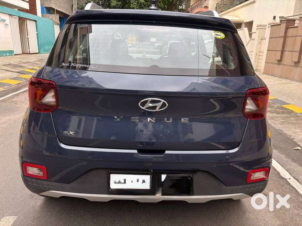 Hyundai Venue Sx Mt, 2022, Diesel