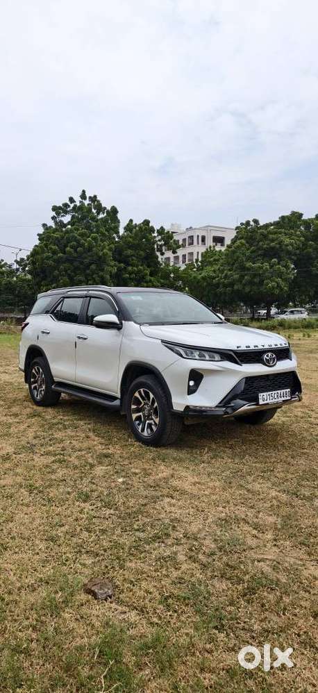 Toyota Fortuner Legender 4x2 At 2.8, 2025, Diesel