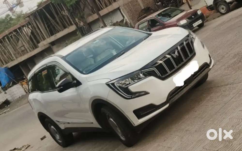Mahindra Xuv700  Diesel Manual