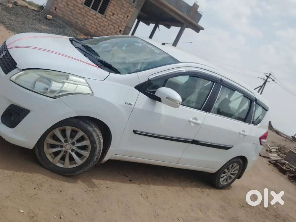 Maruti Suzuki Ertiga 2014  Zdi  Top Model
