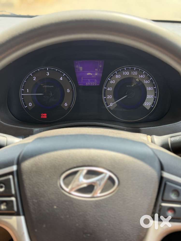 Hyundai Verna Crdi 1.6 Sx, 2012, Diesel