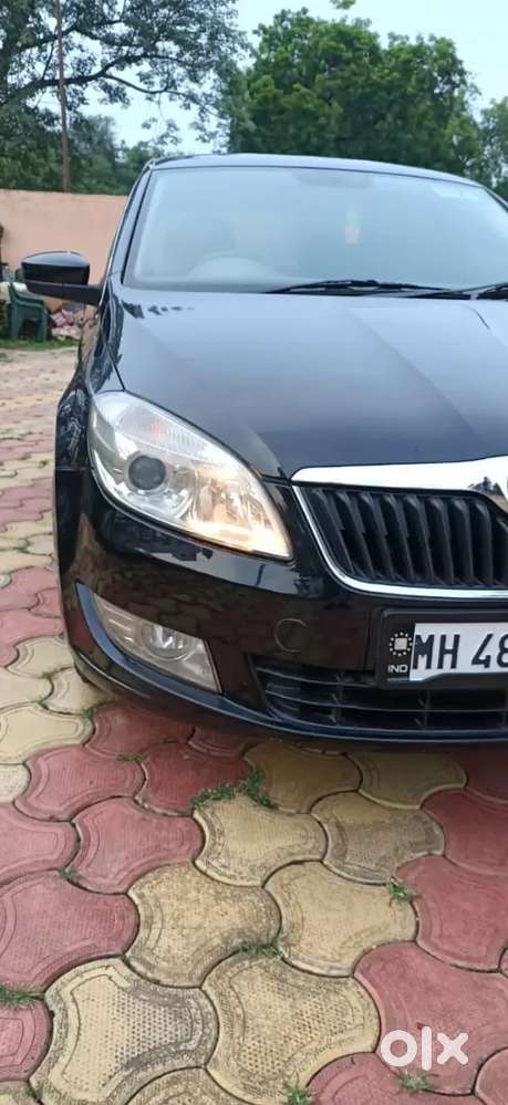Skoda Rapid 2014 Diesel Well Maintained..all New Tyres Smooth Engine..
