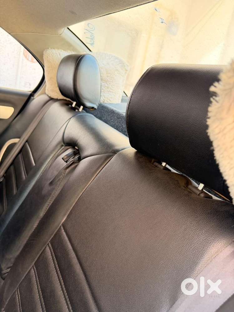 Maruti Suzuki Swift Dzire 2012 Diesel Well Maintained