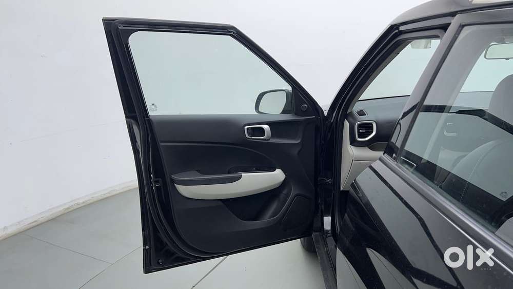 Hyundai Venue E 1.2 Petrol, 2024, Petrol