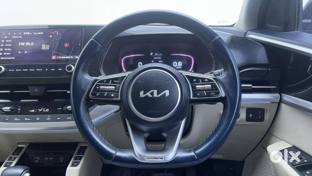 Kia Carens 1.4 Luxury Plus Dct 7 Str, 2022, Petrol