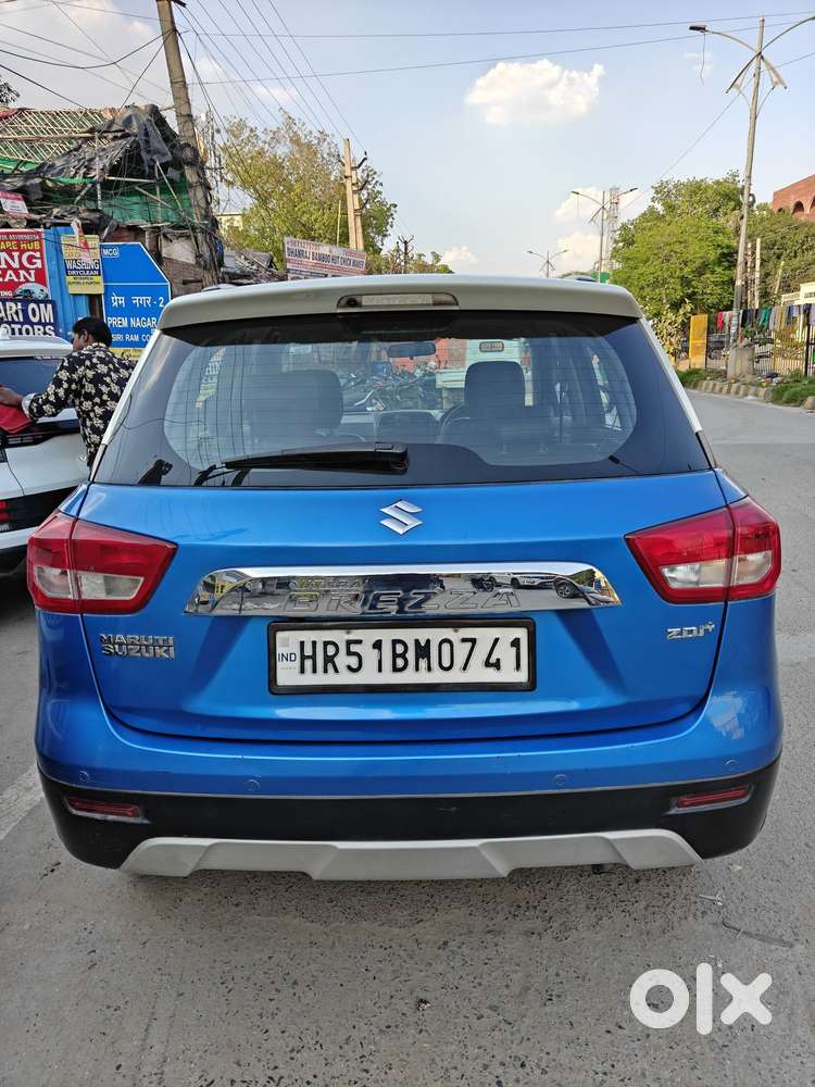 Maruti Suzuki Brezza Zdi+ Dual Tone, 2017, Diesel