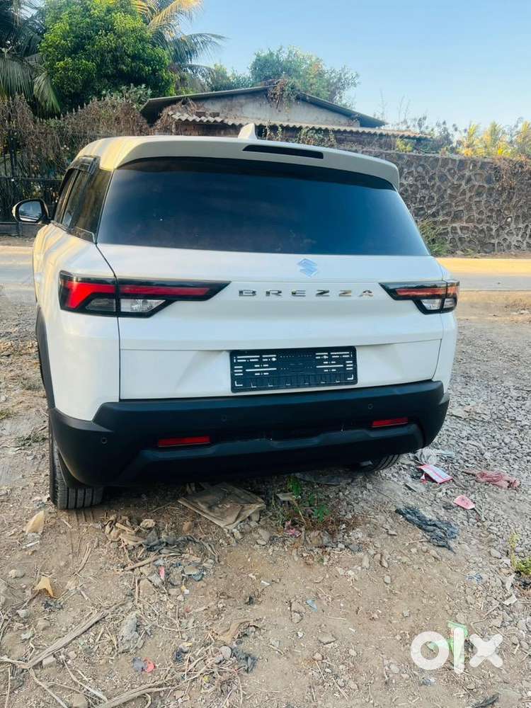 Maruti Suzuki Brezza 2023 Cng & Hybrids Well Maintained