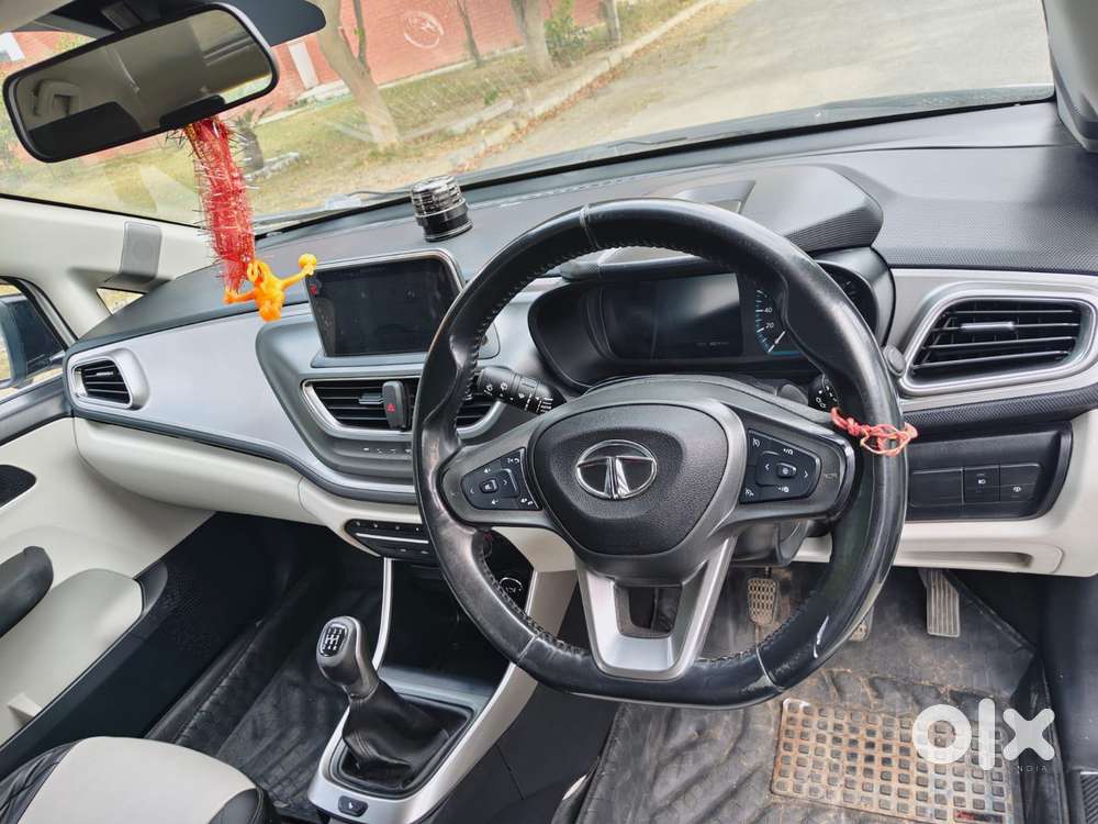 Tata Altroz 1.2 Xz Plus Petrol, 2021, Petrol