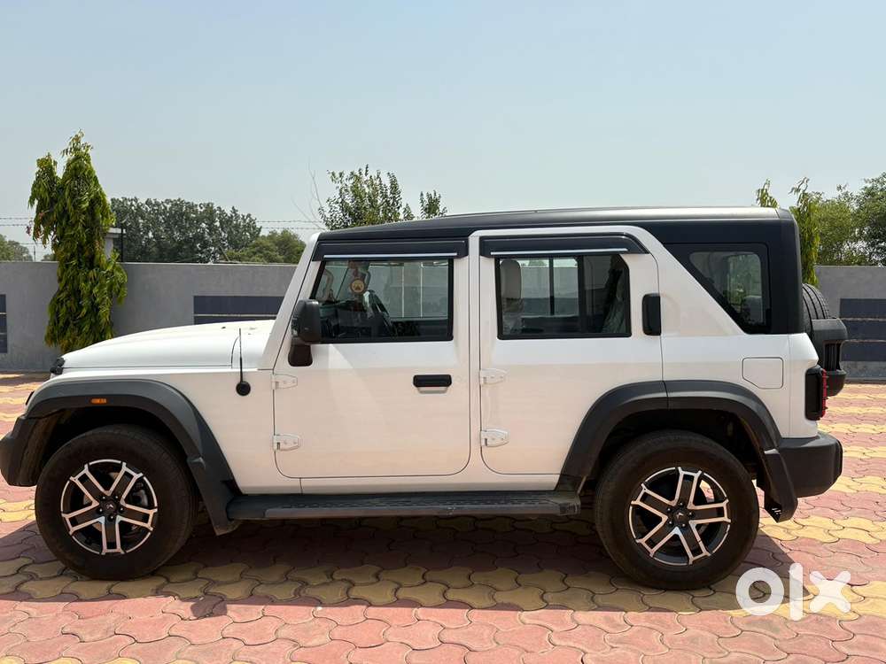 Mahindra Thar Roxx Diesel 2026