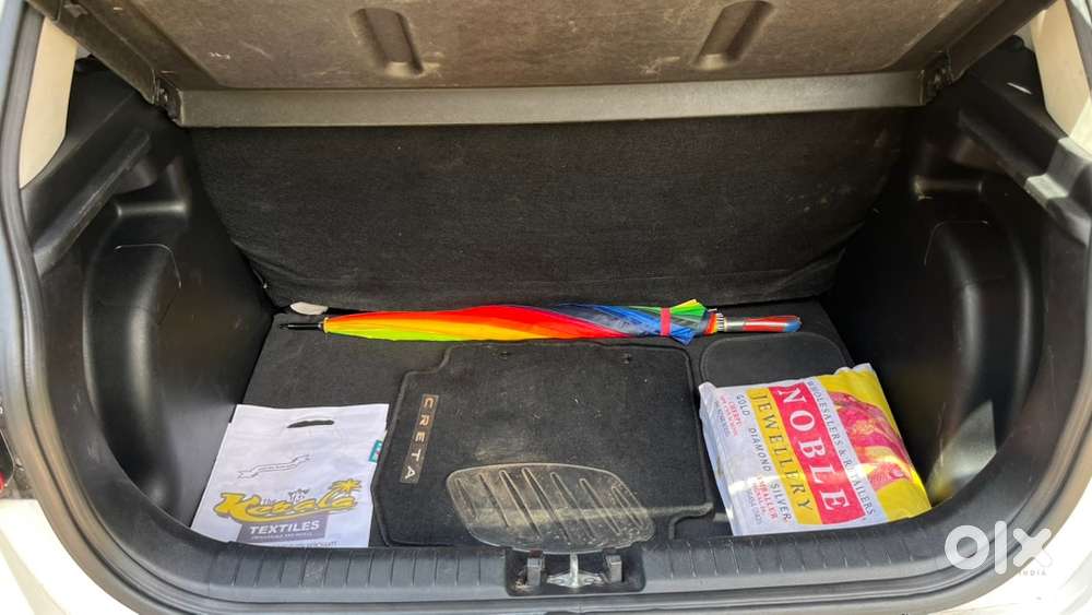 Urgent Sale Hyundai Venue Petrol Manual 2020