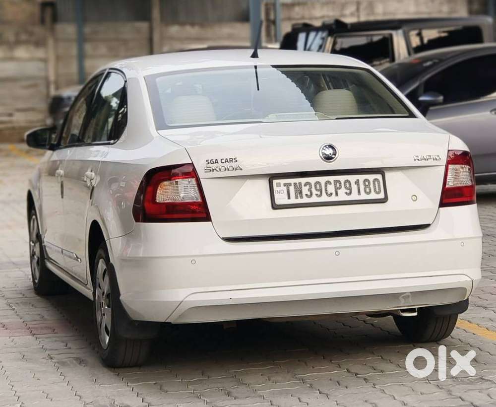 Skoda Rapid 1.0 Tsi Active, 2020, Petrol