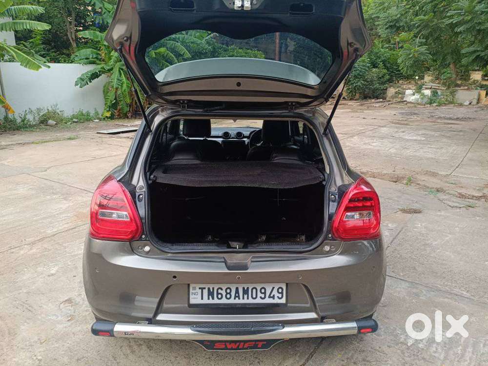 Maruti Suzuki Swift Vxi Optional, 2023, Petrol