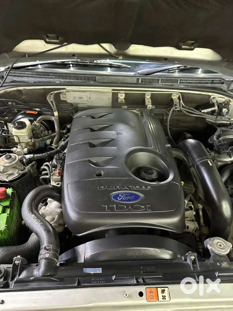 Ford Endeavour 2011 Diesel 97000 Km Driven