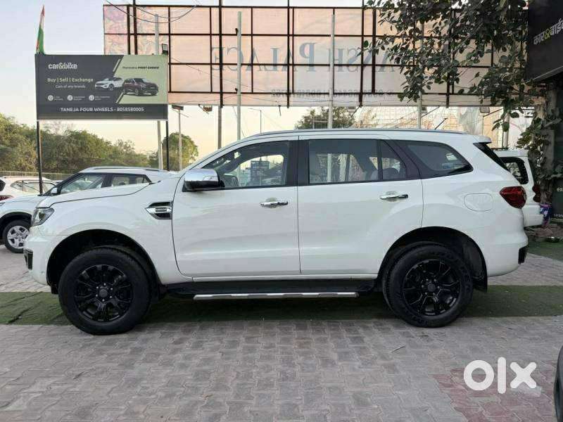 Ford Endeavour Titanium 4x2, 2021, Diesel