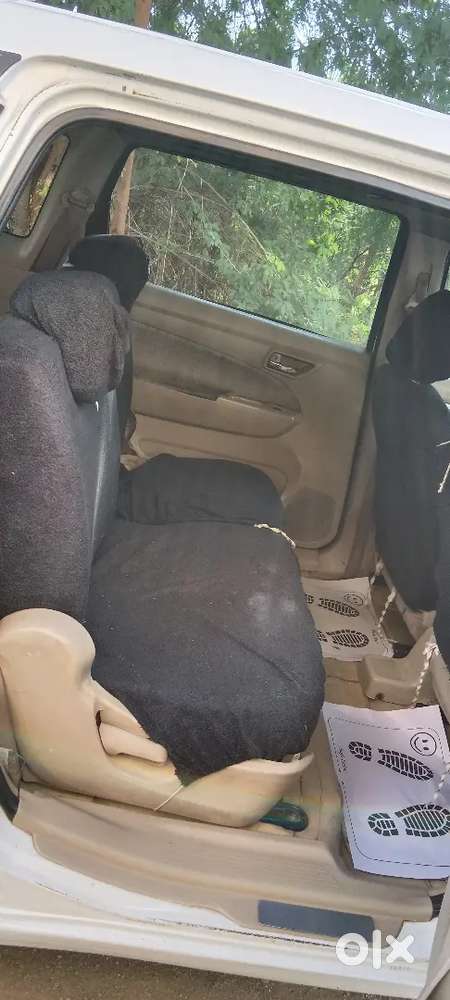 Maruti Suzuki Ertiga 2012