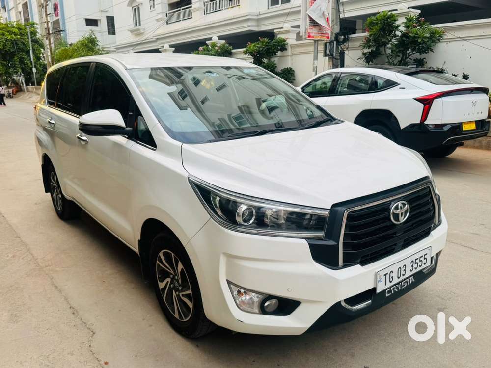 Toyota Innova Crysta 2.4 V, 2023, Diesel