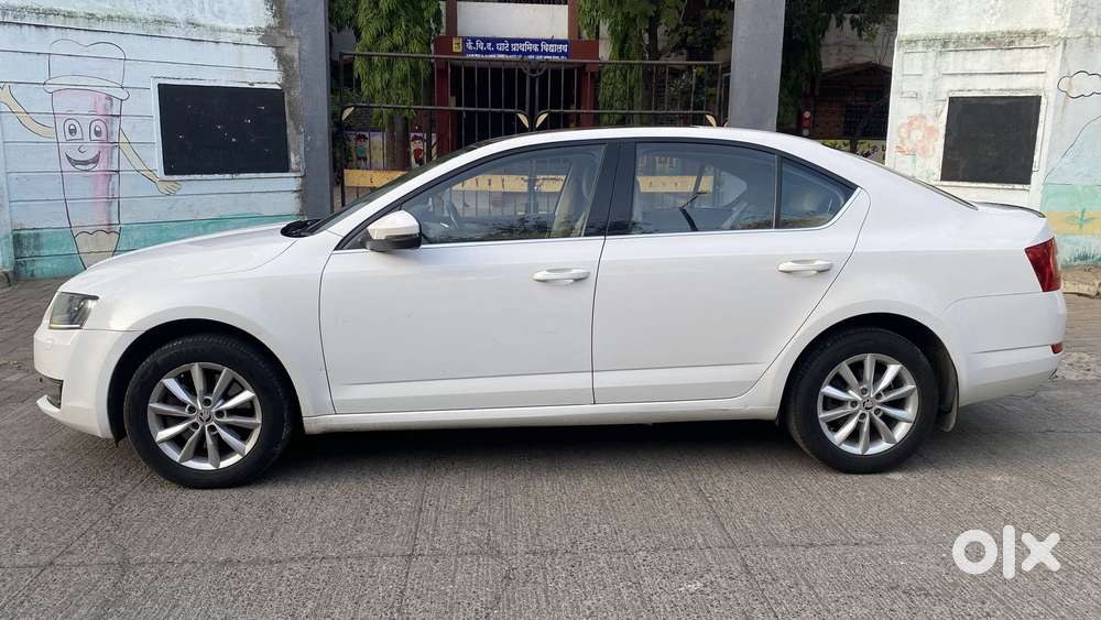 Skoda Octavia 2013-2017 Style Plus 1.8 Tsi At, 2016, Petrol