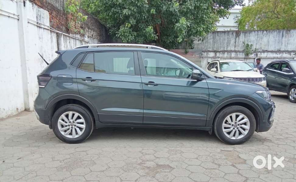 Volkswagen Taigun 1.0 Tsi Highline At, 2021, Petrol