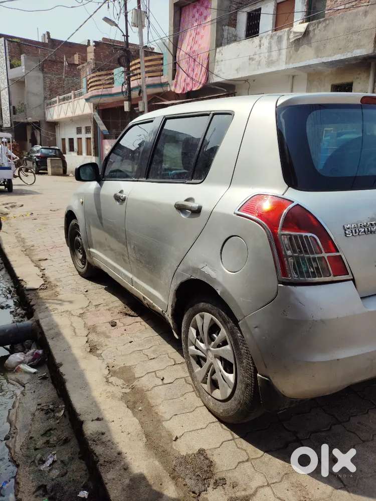 Maruti Suzuki Swift 2005 Cng & Hybrids 10006 Km Driven