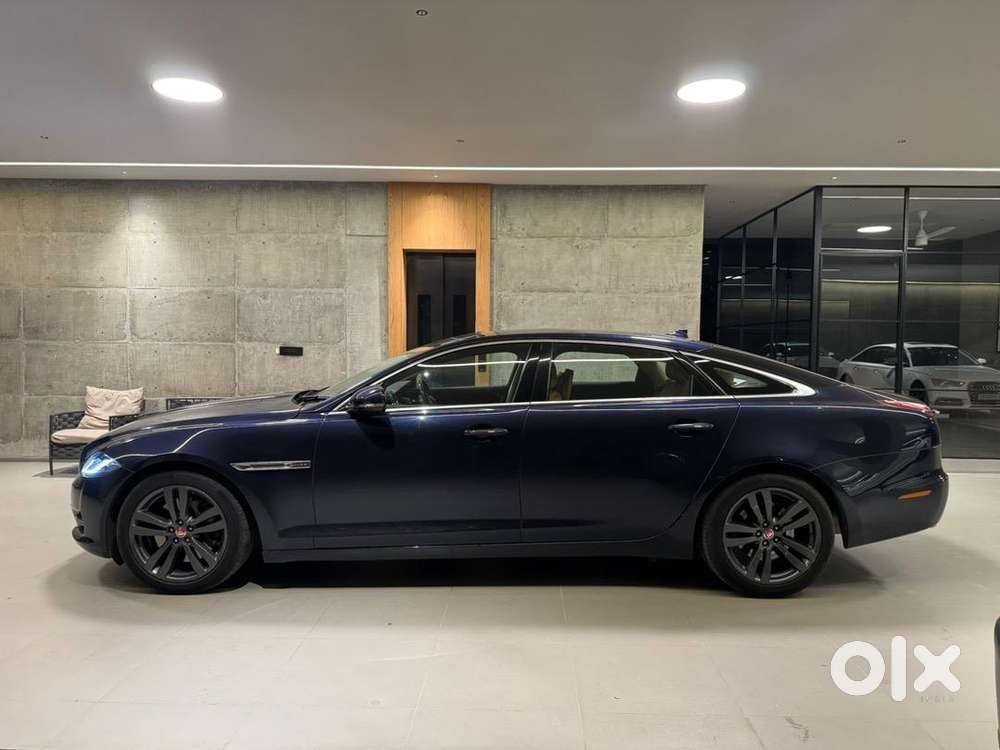 Jaguar Xj 2014 Diesel 35000 Km Driven