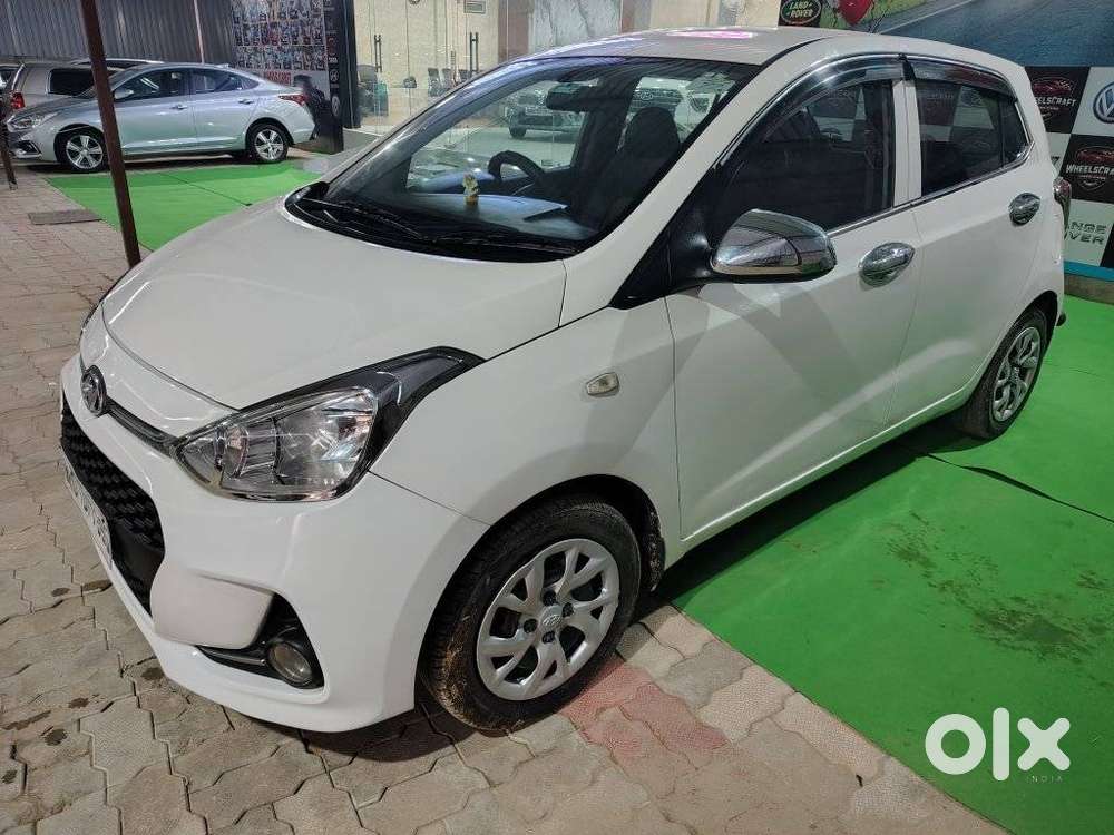 Hyundai Grand I10 Sportz Edition, 2017, Petrol