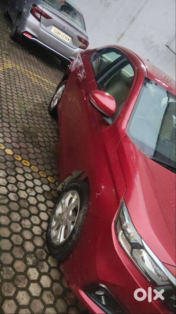 Top Model Honda Amaze Vx 2018
