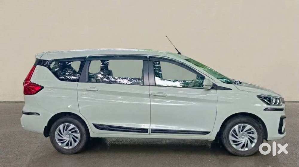 Maruti Suzuki Ertiga Vxi Cng, 2025, Cng & Hybrids