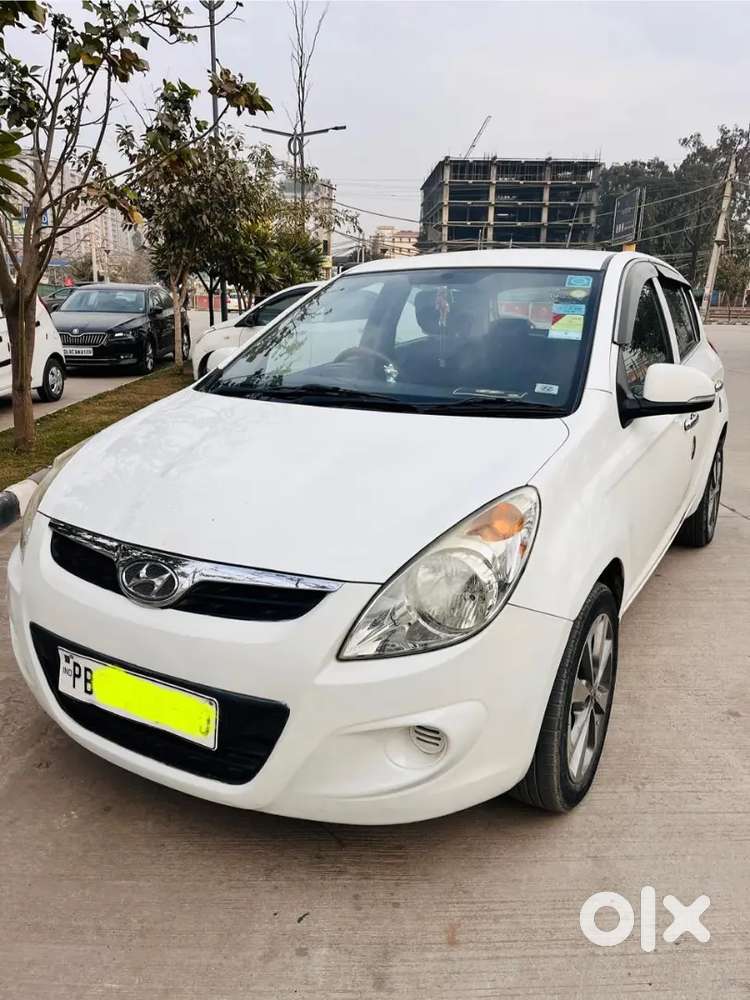 Hyundai I20 Sportz 2010  Excellent Condition  Well Maintained