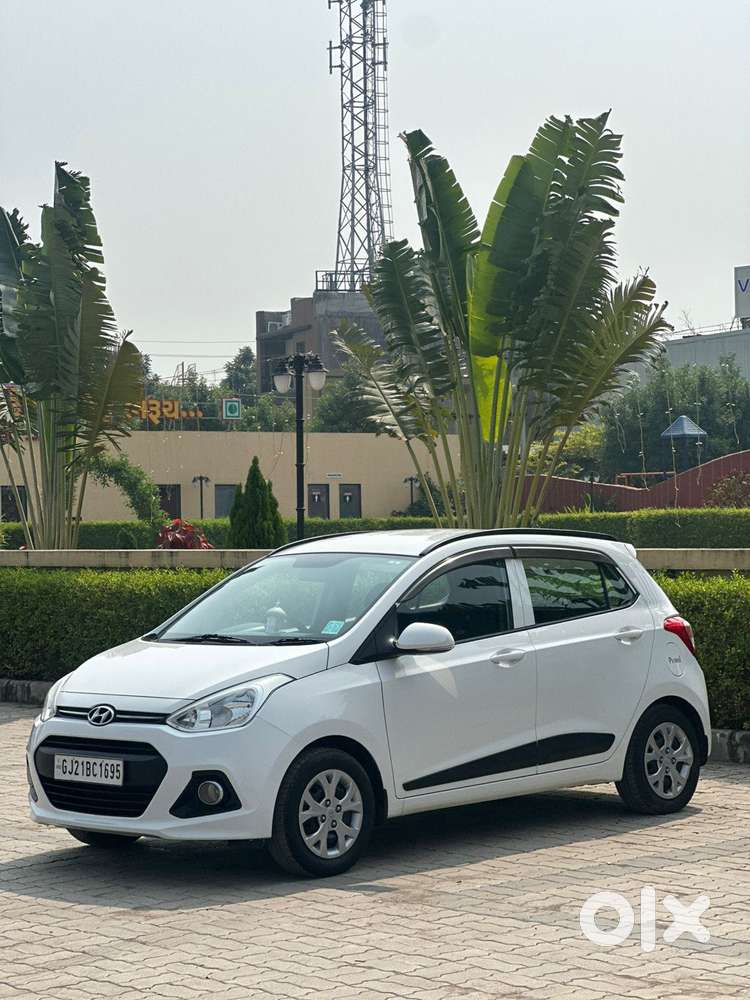 Hyundai I10 Sportz 1.2 Kappa2, 2016, Cng & Hybrids