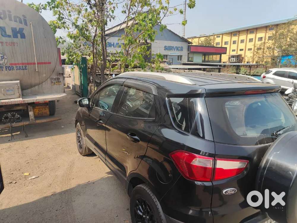 Ecosport Showroom Maintained Titanium Petrol 2015