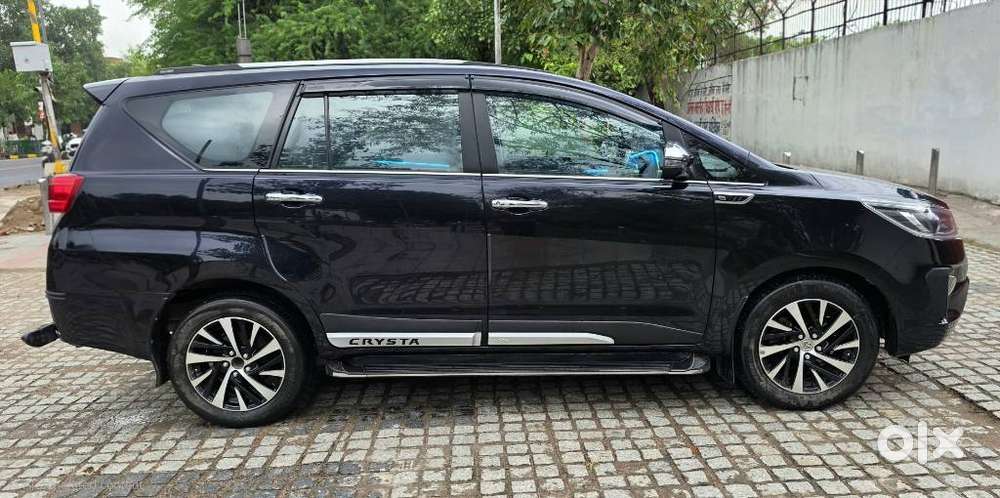 Toyota Innova Crysta Zx 2.4 Diesel 7 Seater, 2022, Diesel