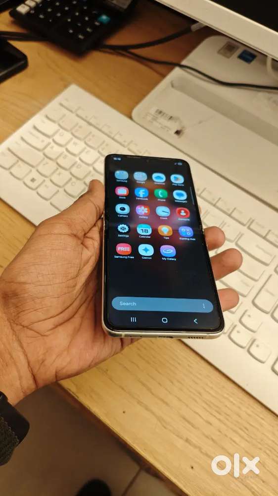 Samsung Z Flip 3 8/258gb Good Condition
