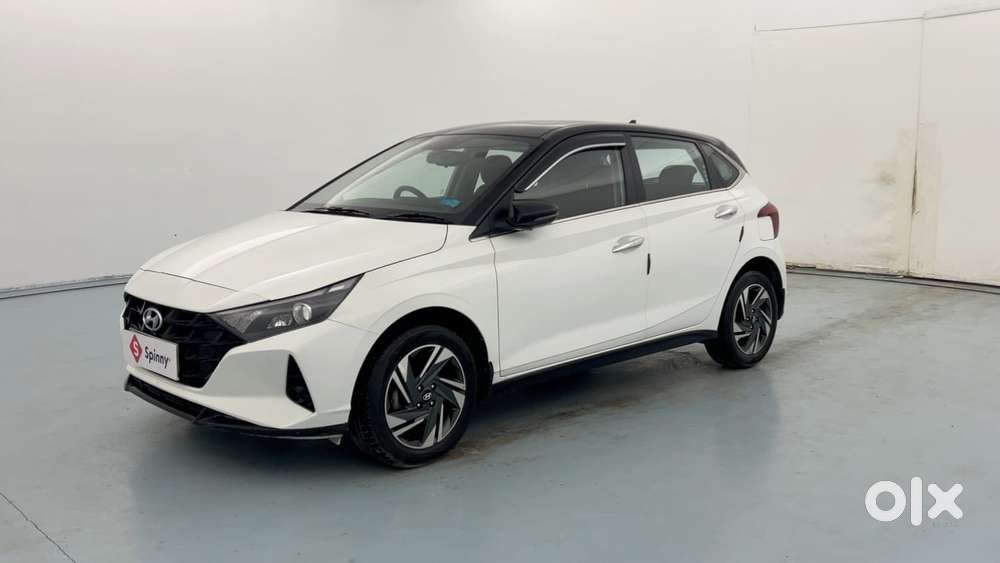 Hyundai I20 Asta (o) 1.2 Ivt Dual Tone, 2022, Petrol